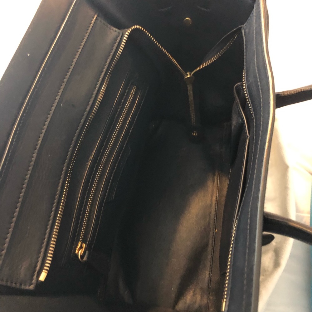 Celine Handbag - Picture 2 of 7